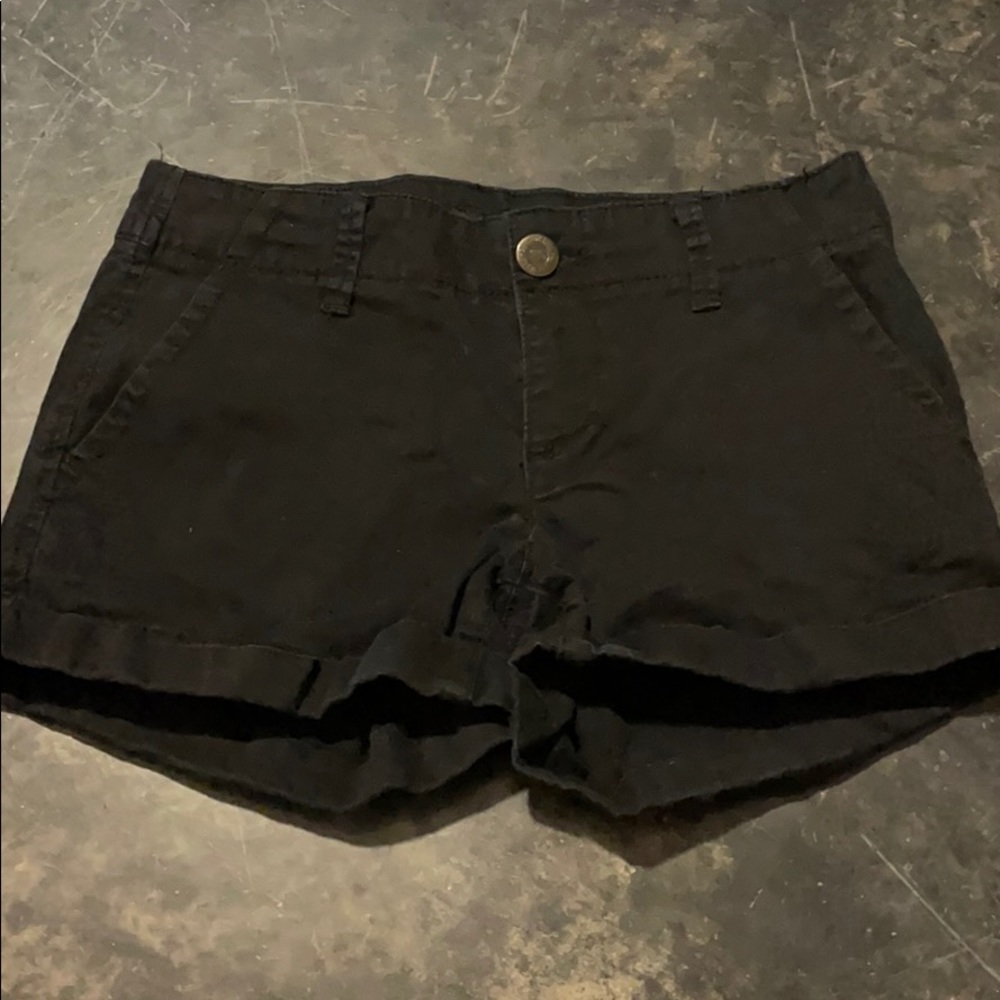 Aeropostale midi black shorts